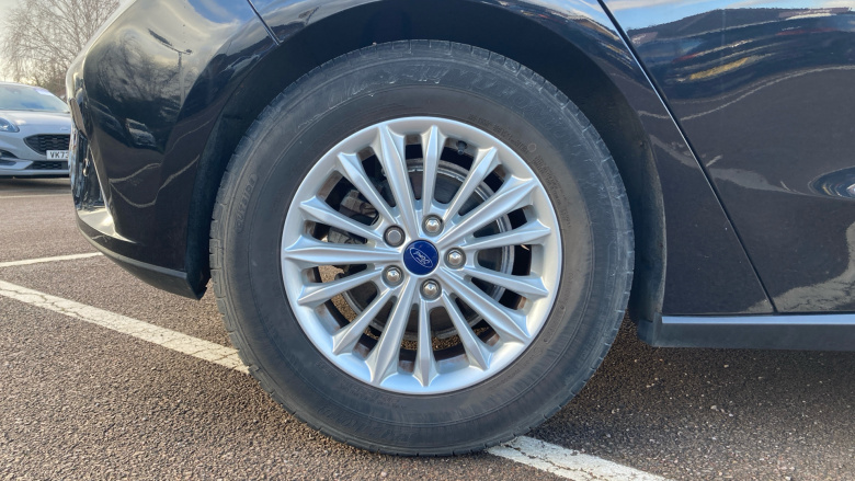 Ford Focus 1.0 EcoBoost 125 Titanium 5dr Petrol Hatchback